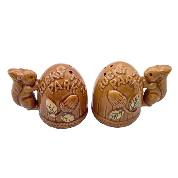 Vintage Salt & Pepper Shakers: Rocky Mountain SQUIRRELS and ACORNS Ceramic Set - Picture 1 of 6